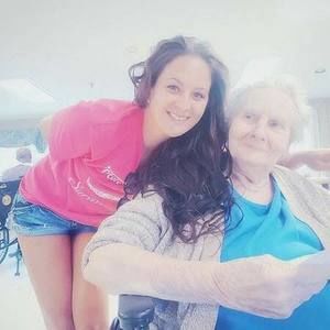 Meet your Posher, Mandy